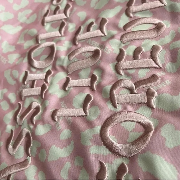 Linda Finegold ALF pink leopard hooded heavyweight jacket - Picture 6 of 7